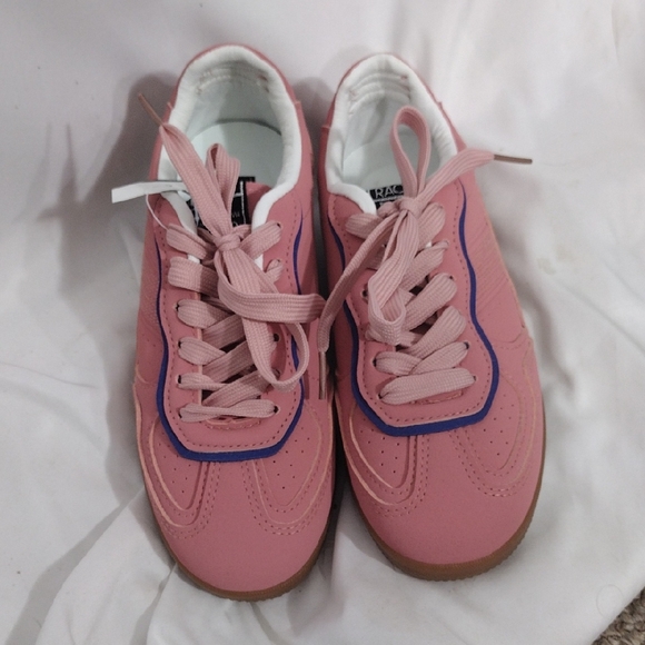 NWOB RACHEL Rachel Roy Pink Riz Sneakers with Blue Detail Women's Size 6M - Picture 1 of 12